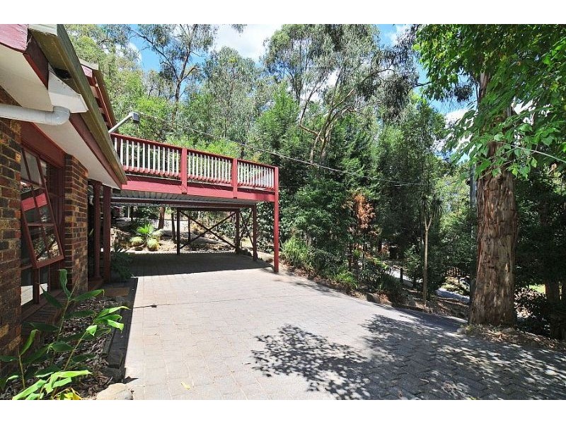 13 The Serpentine, Tecoma VIC 3160