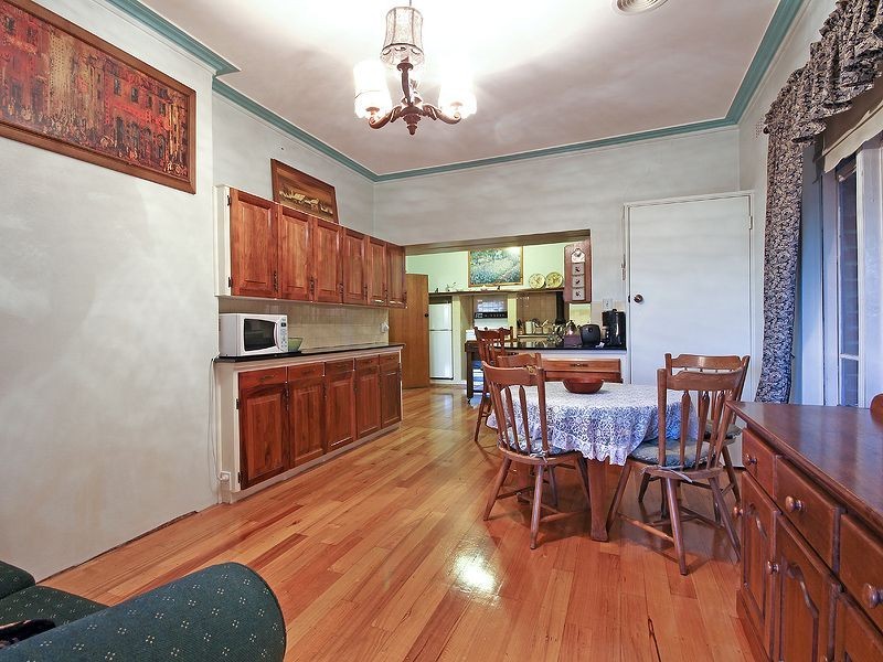 6 Monash Avenue, Olinda VIC 3788