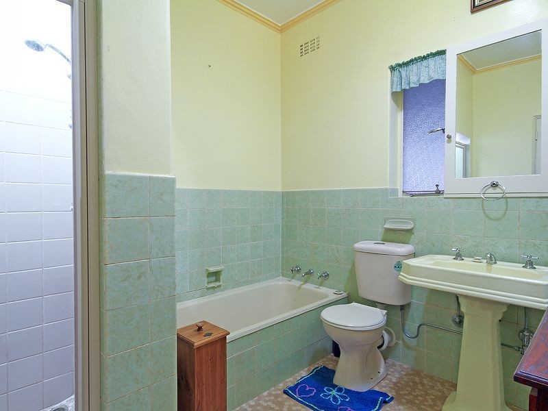 6 Monash Avenue, Olinda VIC 3788