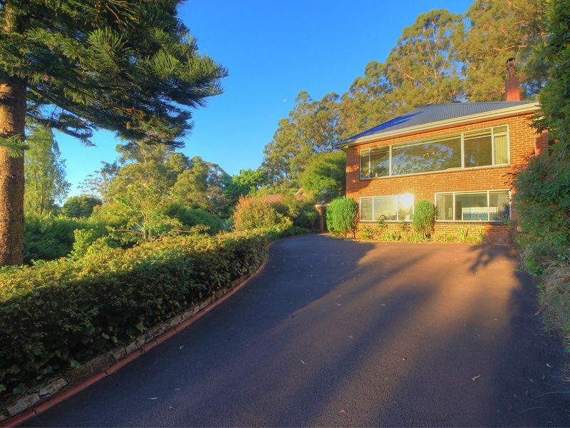 6 Monash Avenue, Olinda VIC 3788