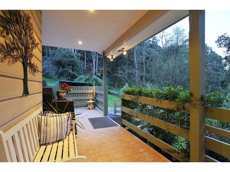 10-12 Ernest Road, Mount Dandenong VIC 3767