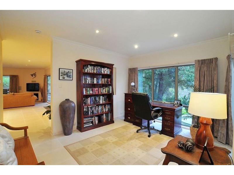 10-12 Ernest Road, Mount Dandenong VIC 3767