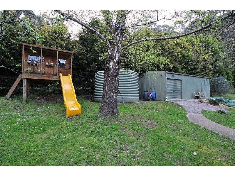 10-12 Ernest Road, Mount Dandenong VIC 3767