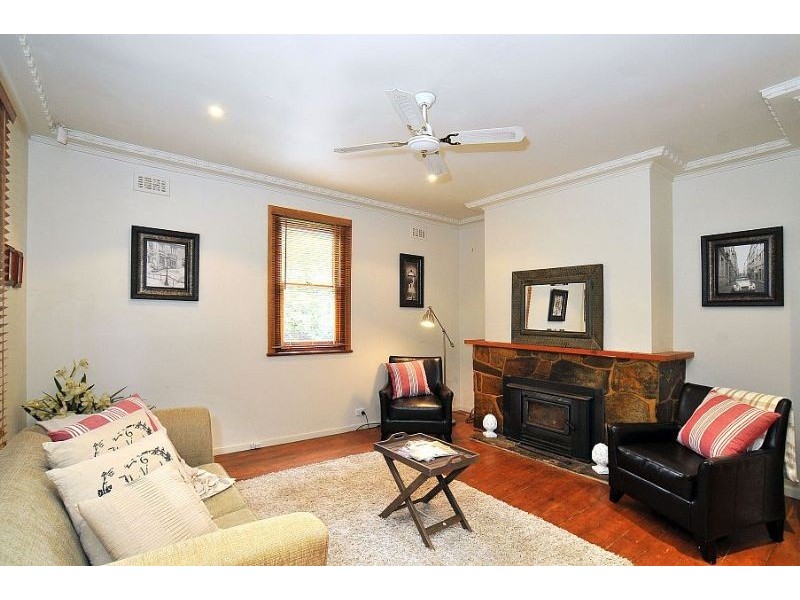 216 Mt Dandenong Tourist Road, Ferny Creek VIC 3786