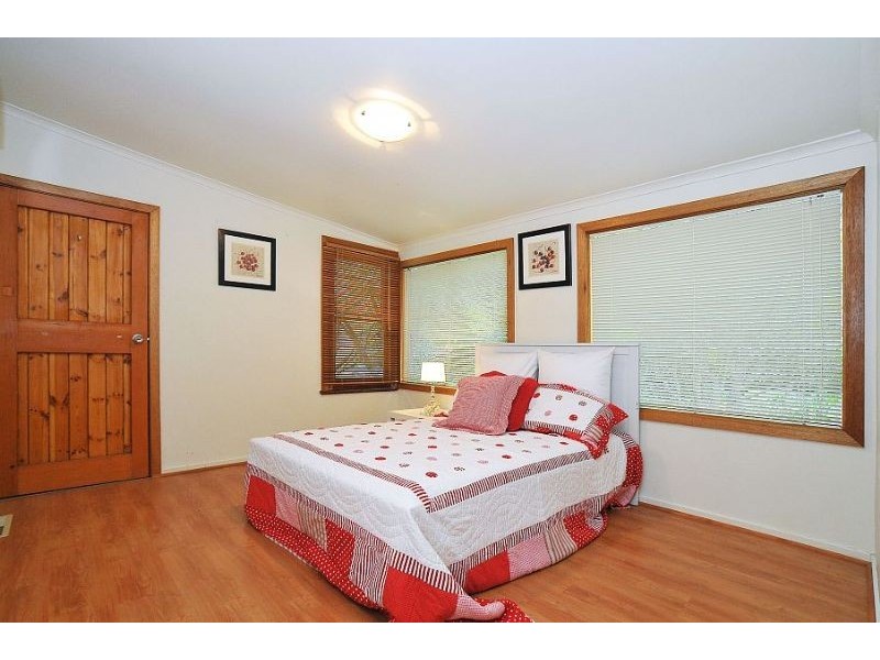 216 Mt Dandenong Tourist Road, Ferny Creek VIC 3786