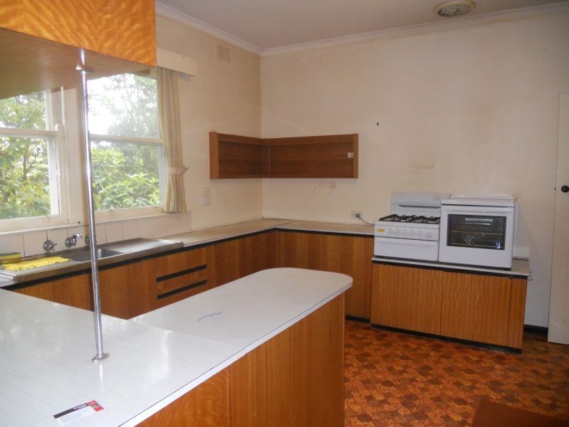 25 Moores Road, Monbulk VIC 3793