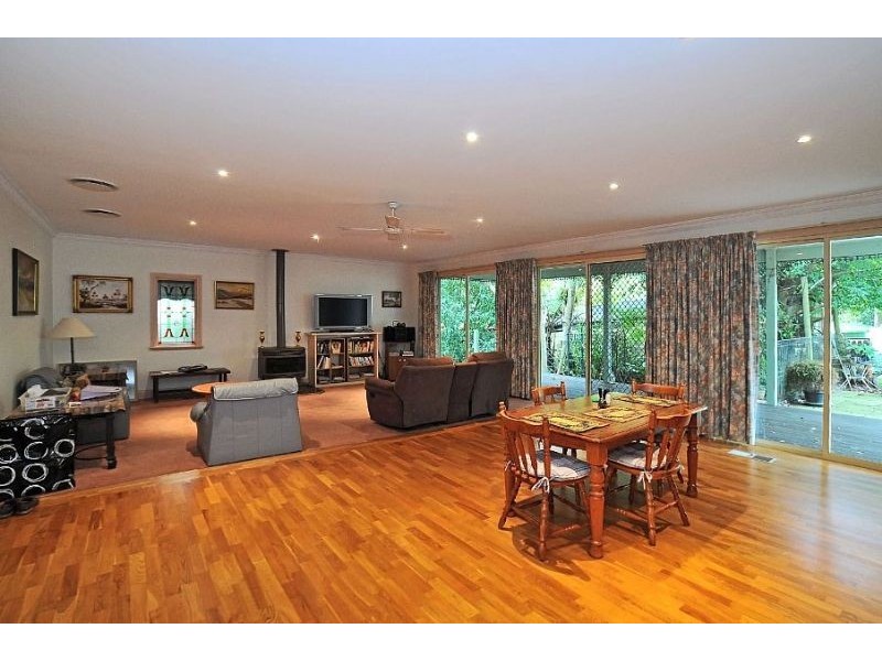 89 Forest Park Road, Upwey VIC 3158