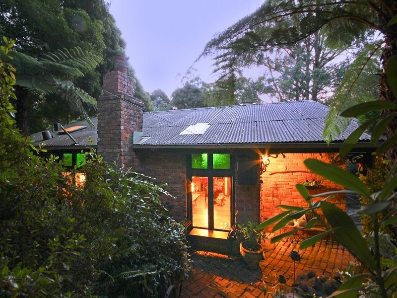 34 Monash Avenue, Olinda VIC 3788