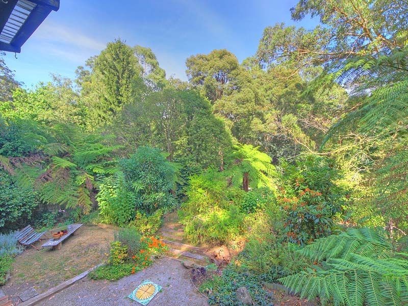 34 Monash Avenue, Olinda VIC 3788