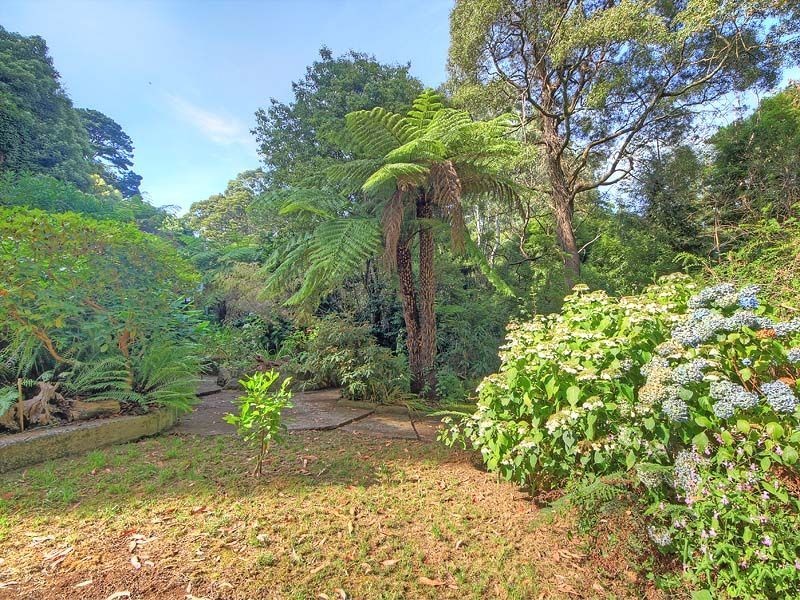 34 Monash Avenue, Olinda VIC 3788