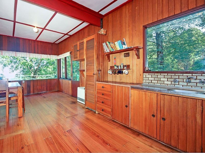 Mount Dandenong VIC 3767