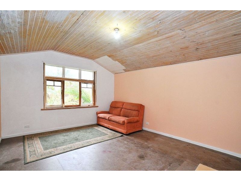 65 Ternes Road, Upwey VIC 3158