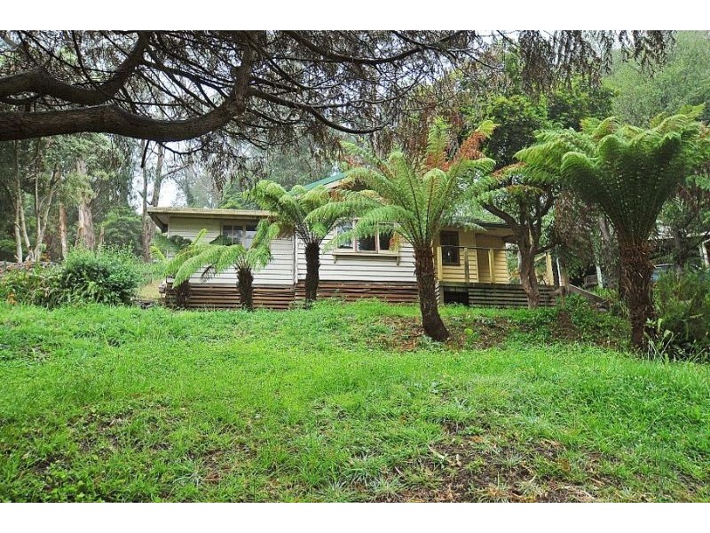 65 Ternes Road, Upwey VIC 3158