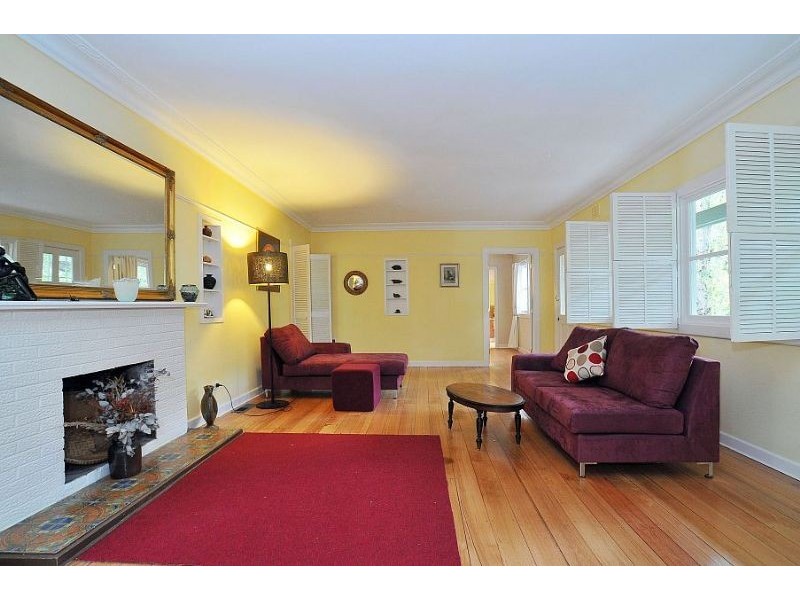 116 Old Belgrave Road, Upwey VIC 3158