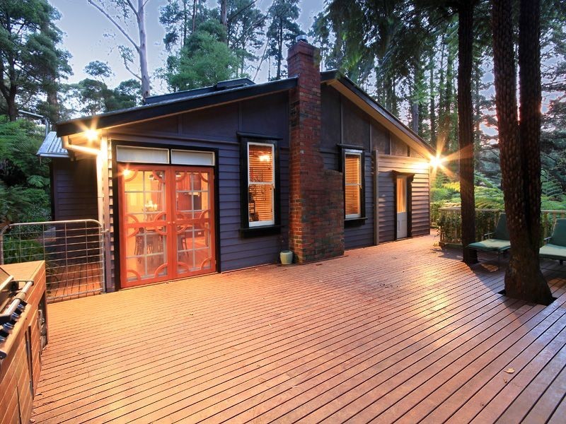 18 Colehurst Crescent, Sassafras VIC 3787