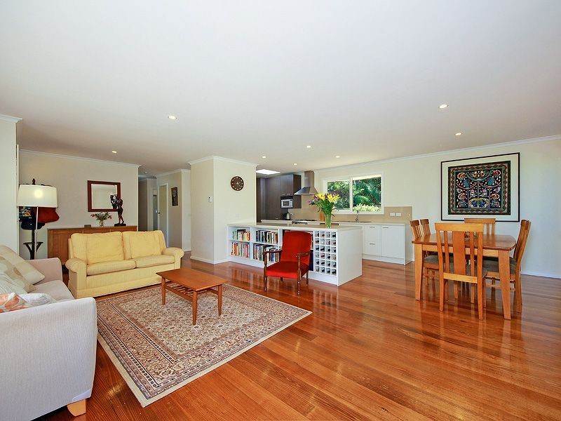 7 Seaview Avenue, Ferny Creek VIC 3786