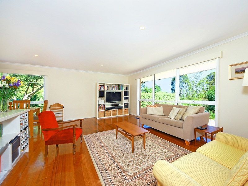 7 Seaview Avenue, Ferny Creek VIC 3786