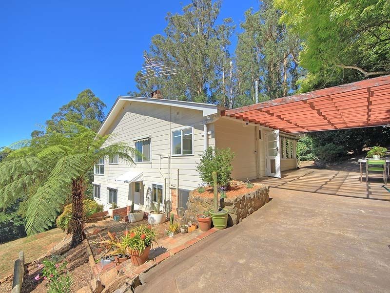 8 Sunnyslopes Rd (Enter via 29 Gleghorn Rd), Kallista VIC 3791