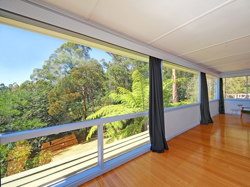 8 Sunnyslopes Rd (Enter via 29 Gleghorn Rd), Kallista VIC 3791