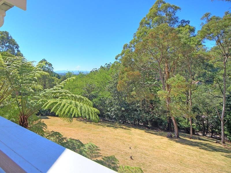 8 Sunnyslopes Rd (Enter via 29 Gleghorn Rd), Kallista VIC 3791