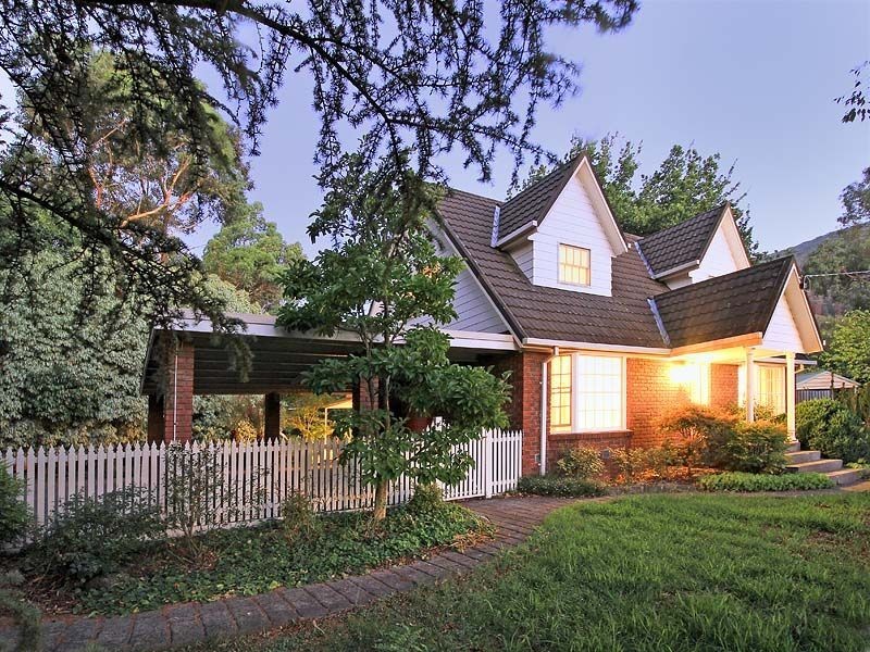 3 Patricia Avenue, Montrose VIC 3765