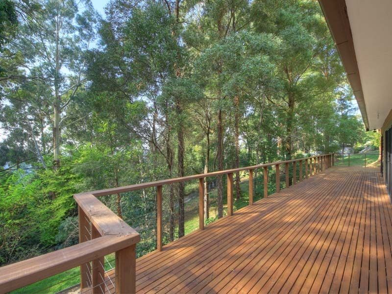 10 Price Road, Kalorama VIC 3766