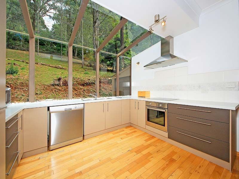 10 Price Road, Kalorama VIC 3766