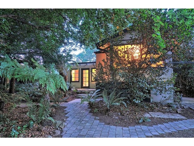 57 Hilton Road, Ferny Creek VIC 3786