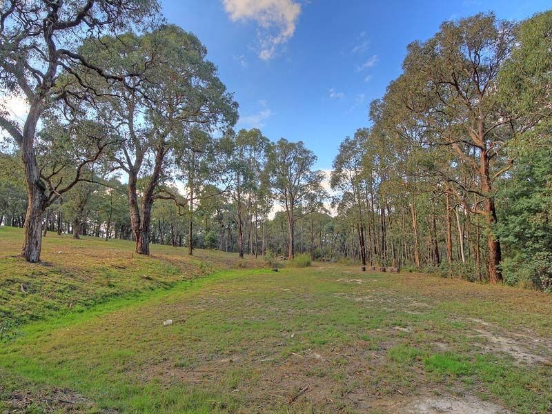 12 Nettleton Road, Monbulk VIC 3793