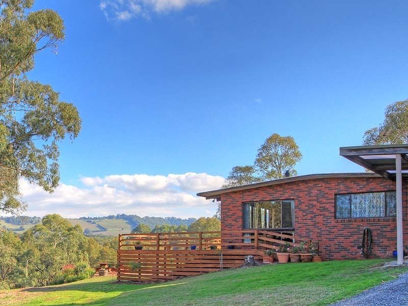 12 Nettleton Road, Monbulk VIC 3793