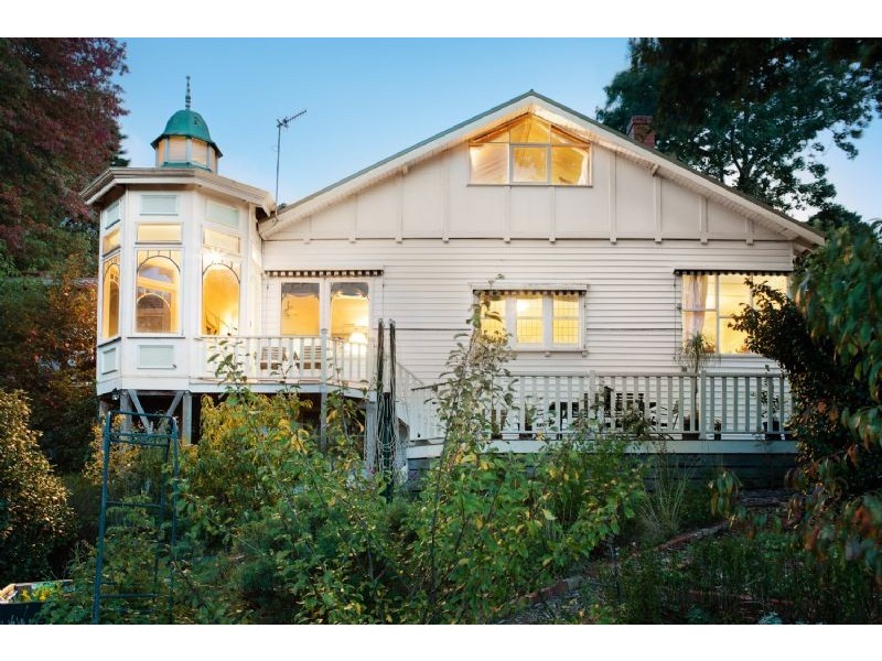 3 Nevada Avenue, Tecoma VIC 3160