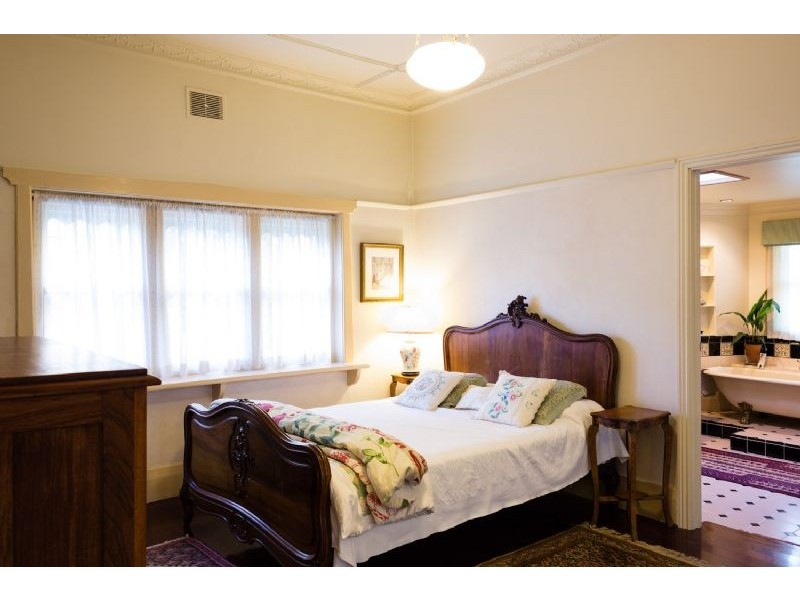 3 Nevada Avenue, Tecoma VIC 3160