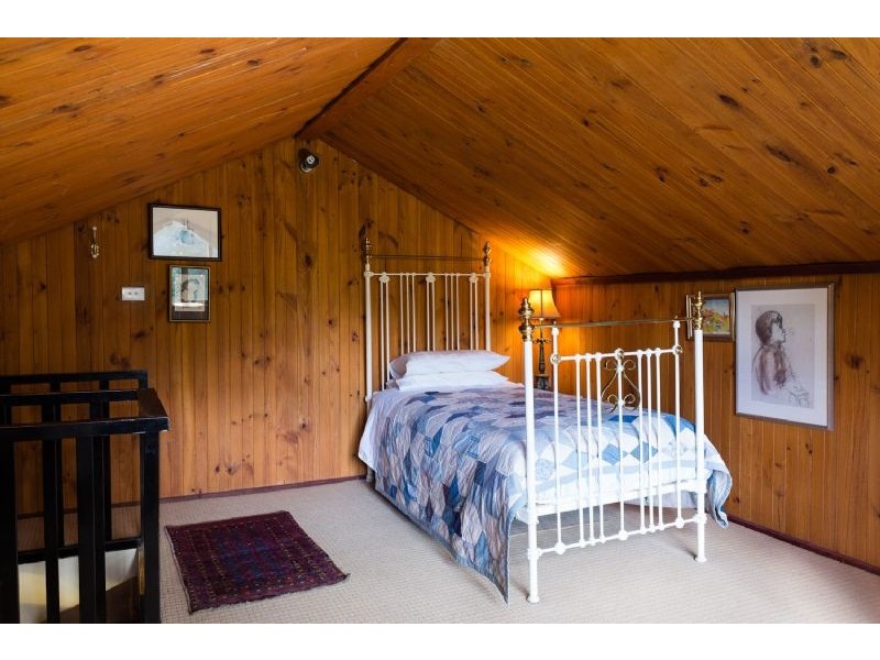 3 Nevada Avenue, Tecoma VIC 3160