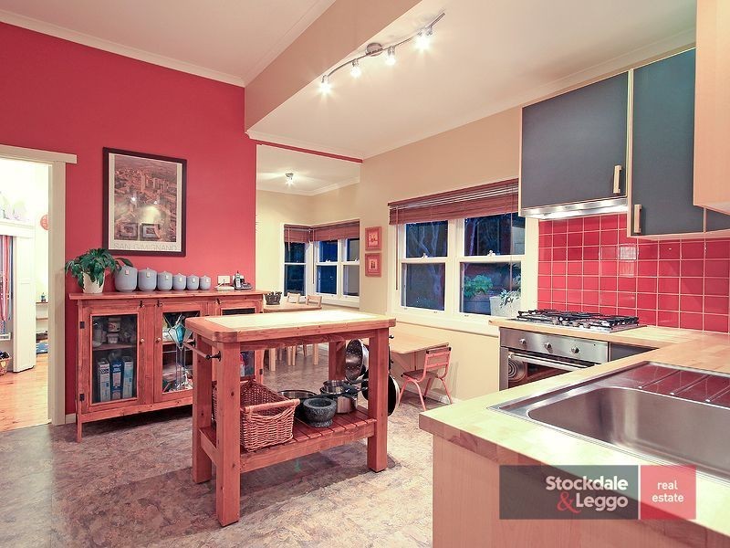 11 St Kilda Avenue, Upwey VIC 3158