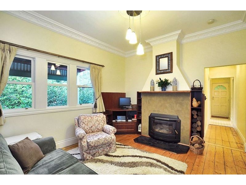 20 Birdwood Avenue, Upwey VIC 3158