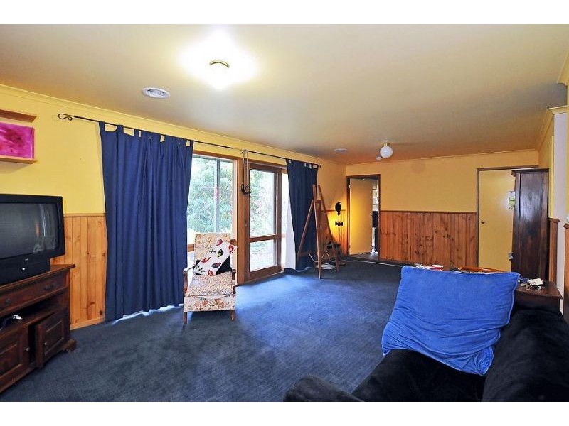 8 Glen Harrow Heights Road, Belgrave VIC 3160