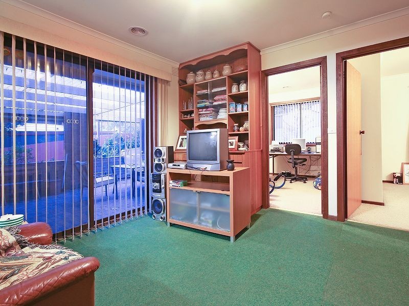 24 McAllister Road, Monbulk VIC 3793