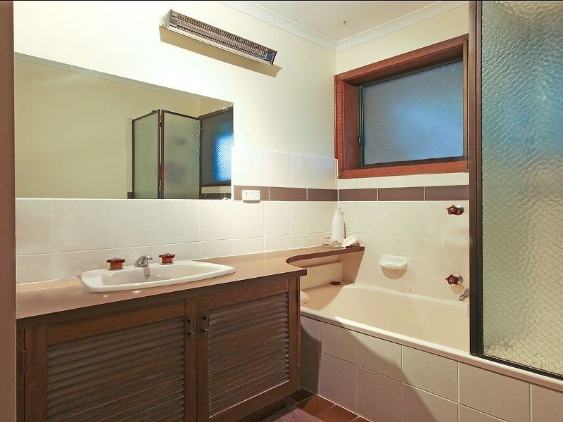 24 McAllister Road, Monbulk VIC 3793