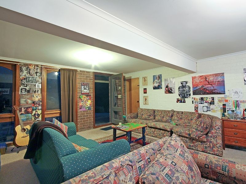 24 McAllister Road, Monbulk VIC 3793