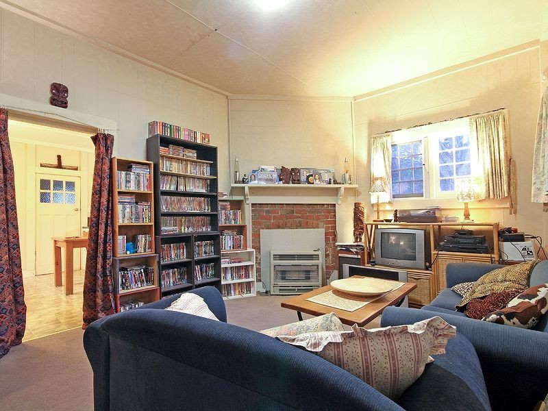 107 Main Street, Monbulk VIC 3793