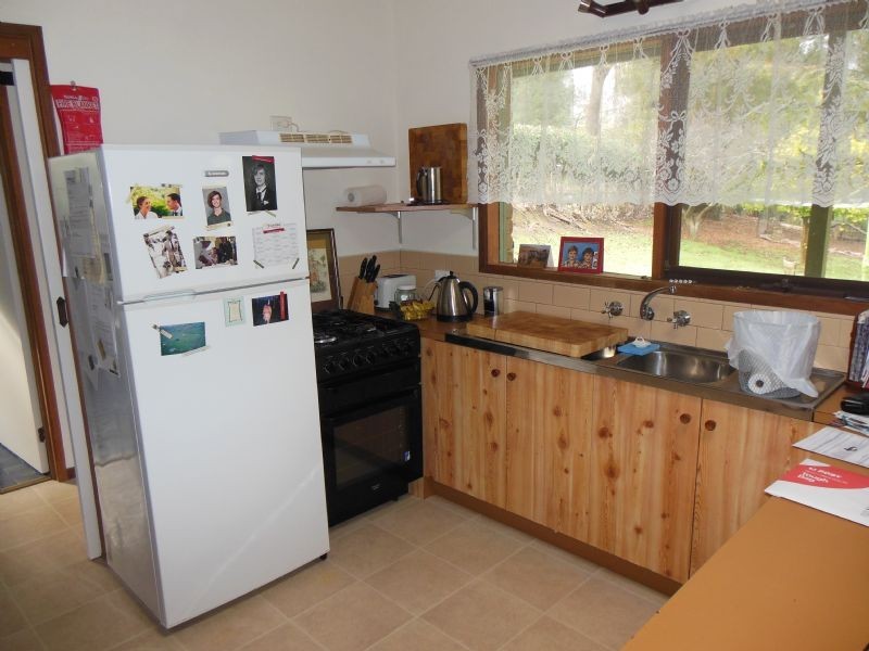 9 Baynes Park Road, Monbulk VIC 3793