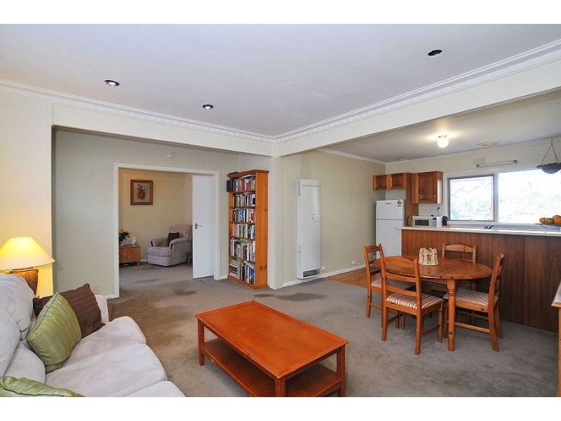 42 Terrys Avenue, Belgrave VIC 3160