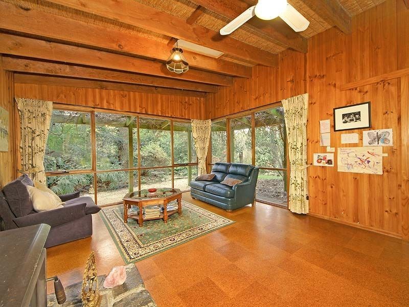 42 Olinda Crescent, Olinda VIC 3788