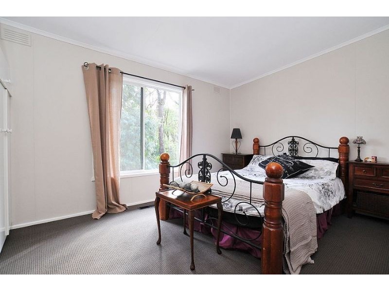 77 Inverness Road, Mount Evelyn VIC 3796