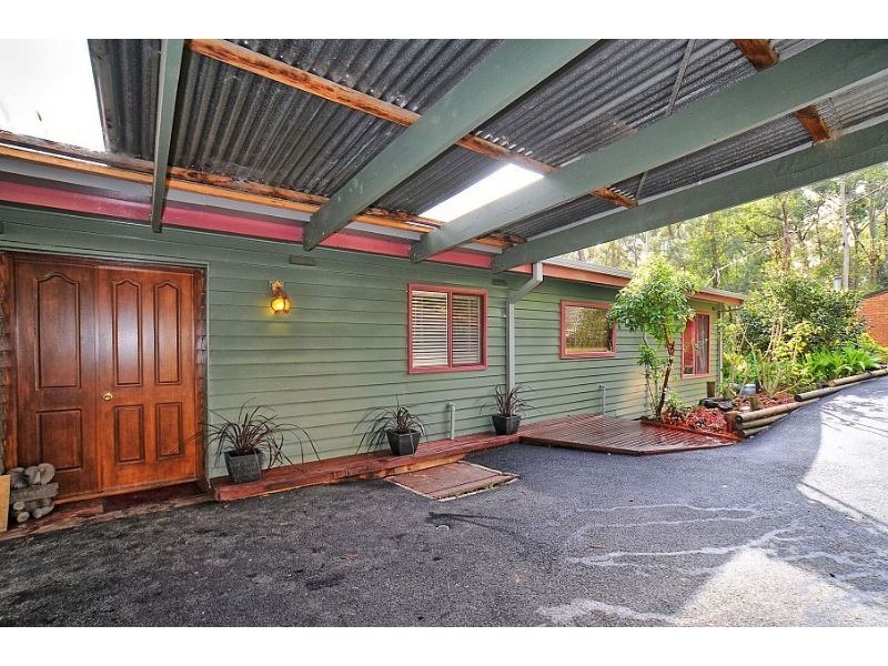 77 Inverness Road, Mount Evelyn VIC 3796