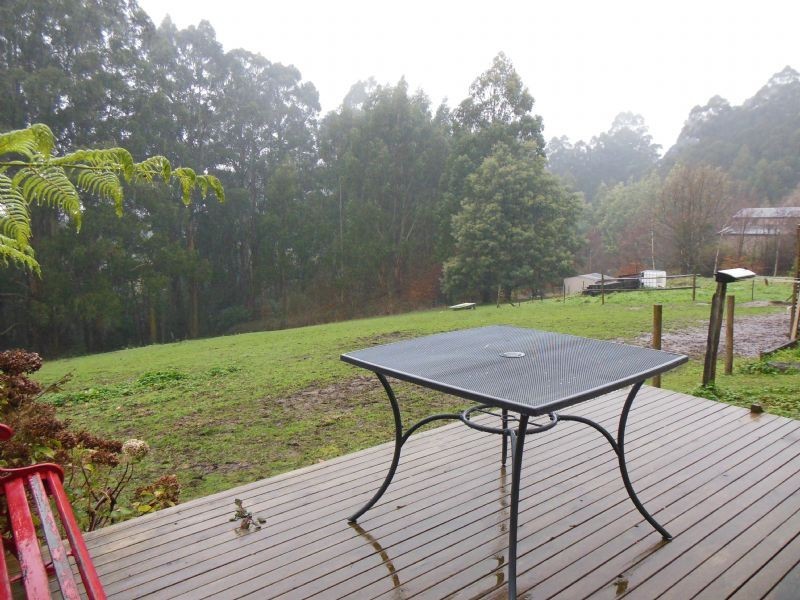 1/2 Dulcie Domum, Olinda VIC 3788