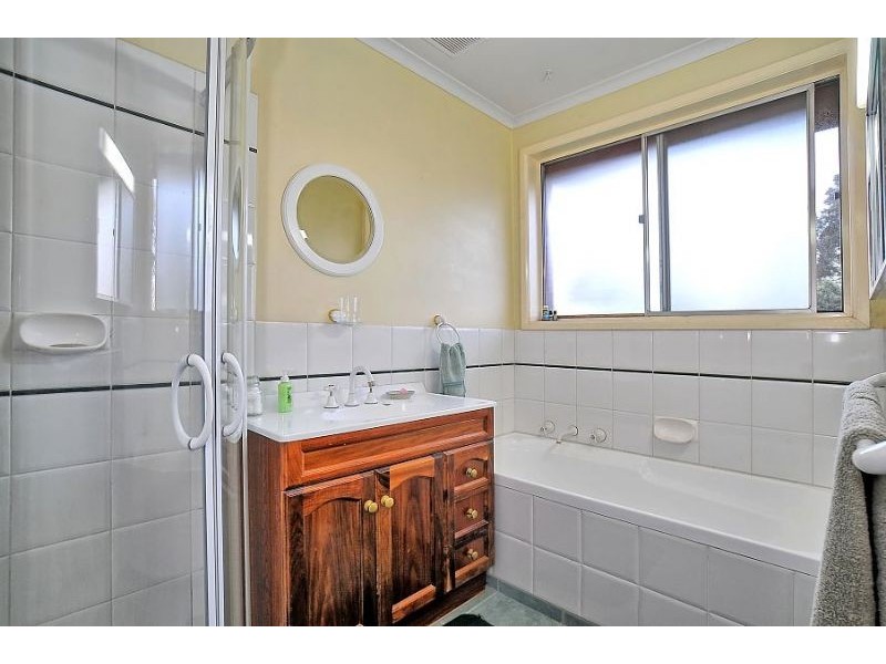 14 Stanley Road, Monbulk VIC 3793