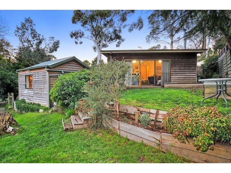 14 Stanley Road, Monbulk VIC 3793