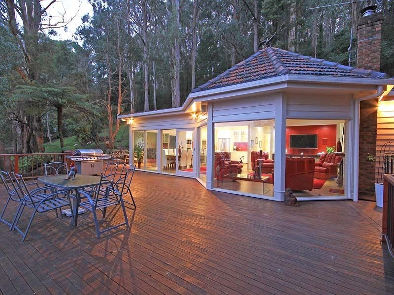 4 Rosemont Crescent, Kalorama VIC 3766