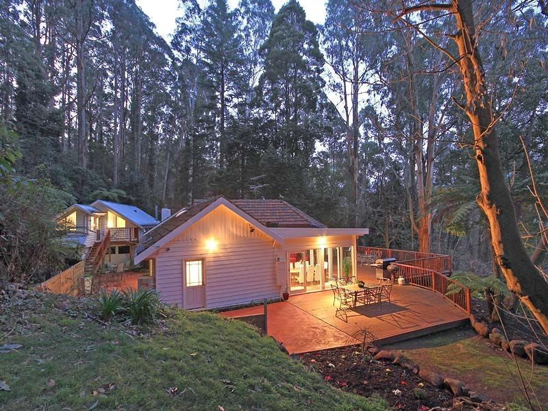 4 Rosemont Crescent, Kalorama VIC 3766